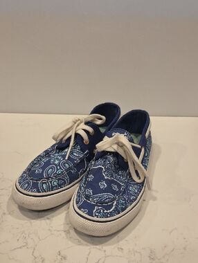 Navy Paisley Canvas Lace-Up Women's Sneakers